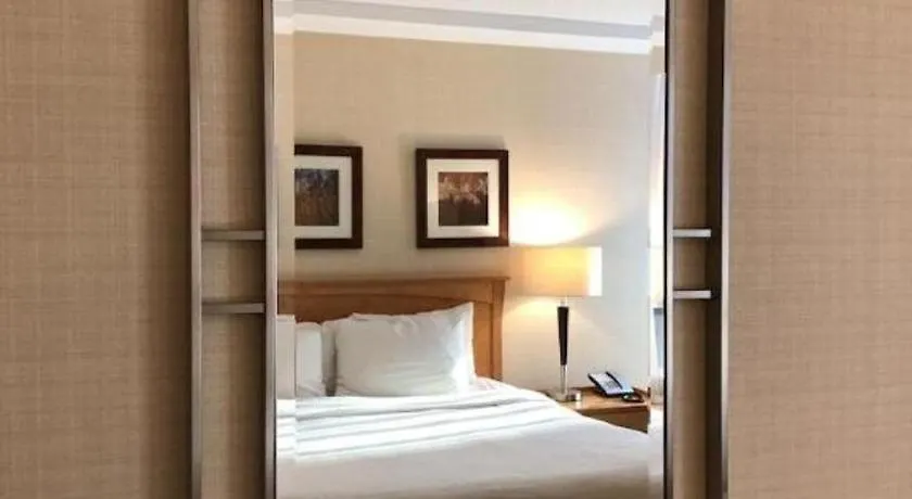 Landis Hotel And Suites Vancouver