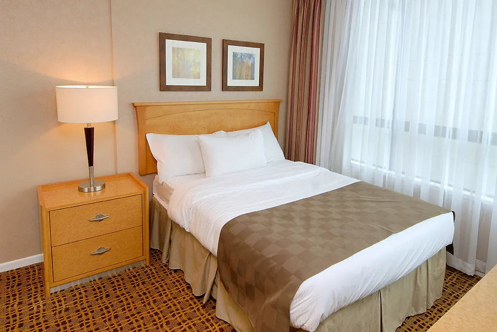 Landis Hotel And Suites Vancouver