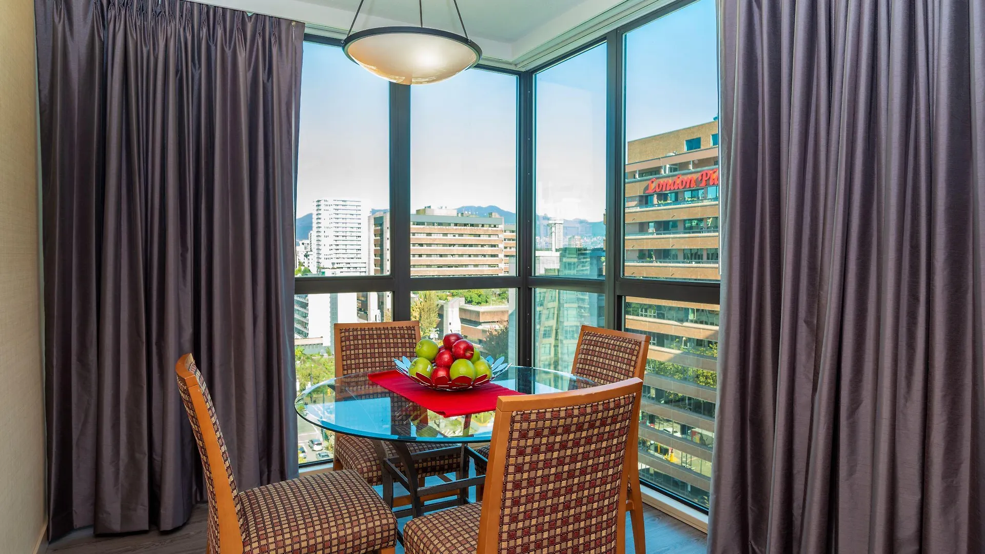 Landis Hotel And Suites Vancouver Canada