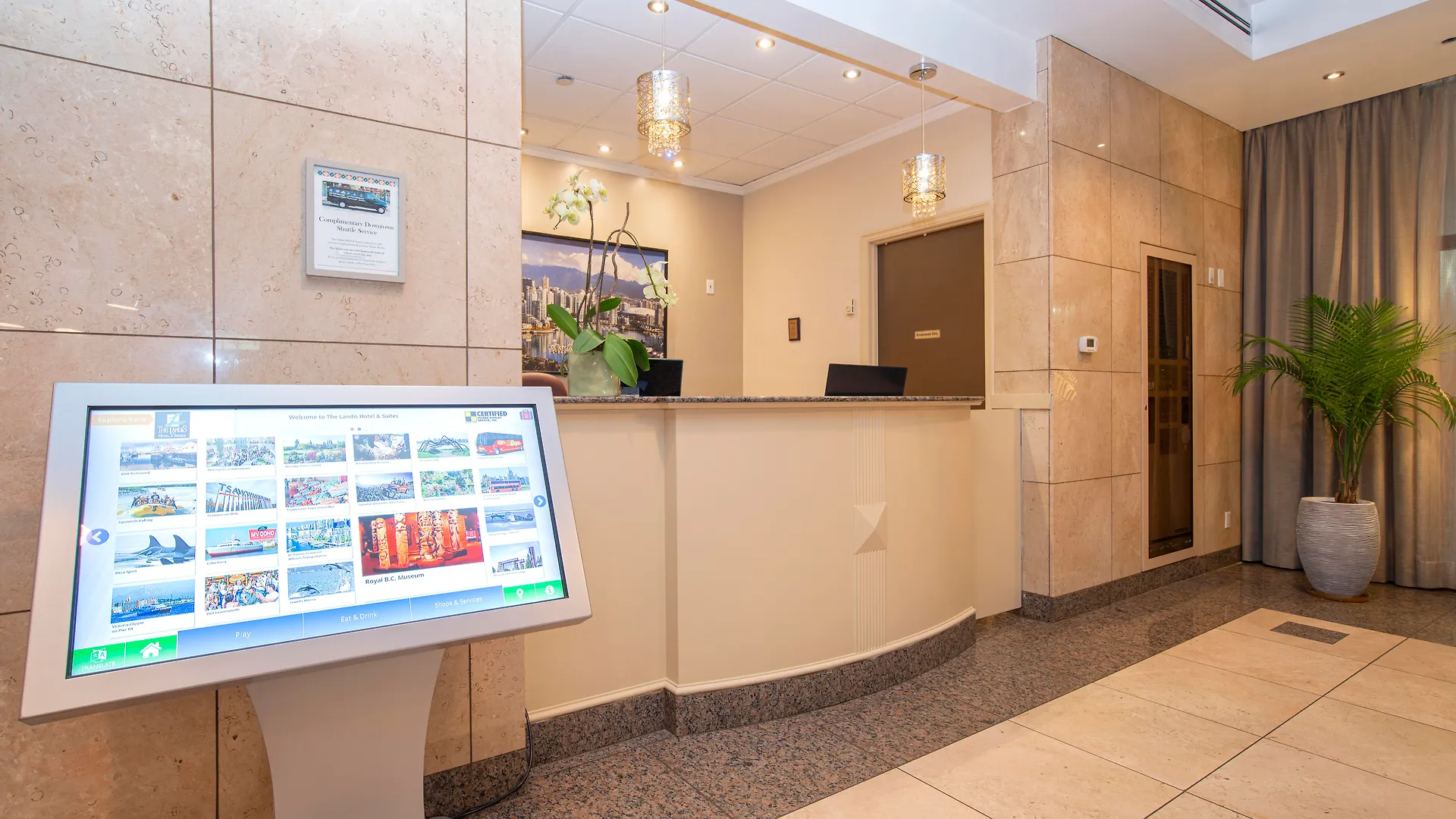 Landis Hotel And Suites Vancouver