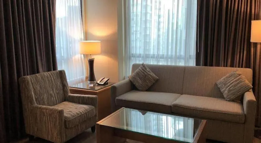 Landis Hotel And Suites Vancouver 3*,