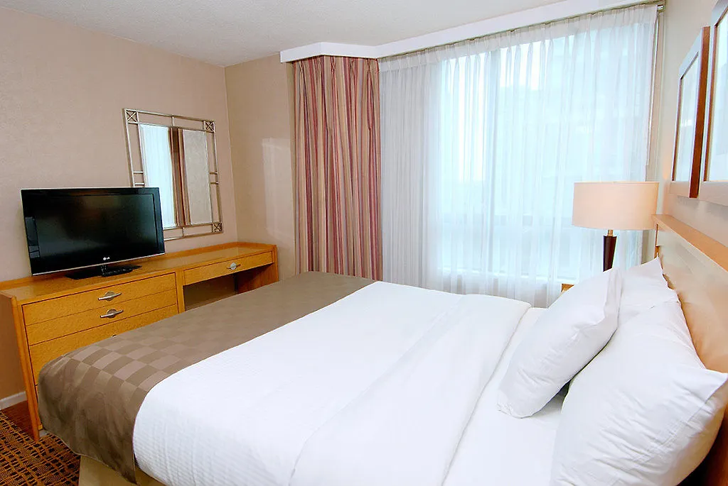 ***  Landis Hotel And Suites Vancouver Canada